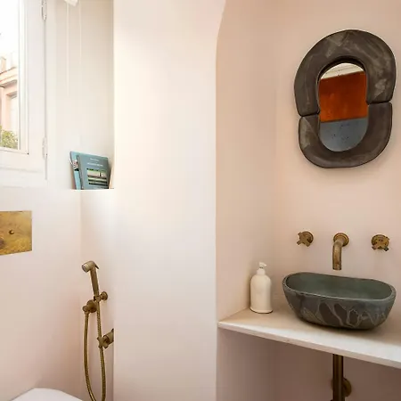 Readhostprofile&scan! Luxury 3-bedroom Retreat With Terrace Appartement *